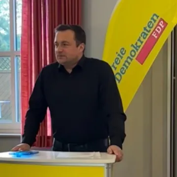 Helmut Emkes